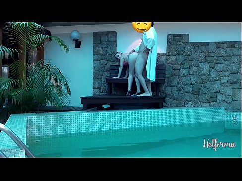 ❤️ Oga pe iranṣẹbinrin si awọn pool, sugbon ko le koju kan gbona ❤ Ibalopo didara ni% yo.onlydesiporn.ru ﹏